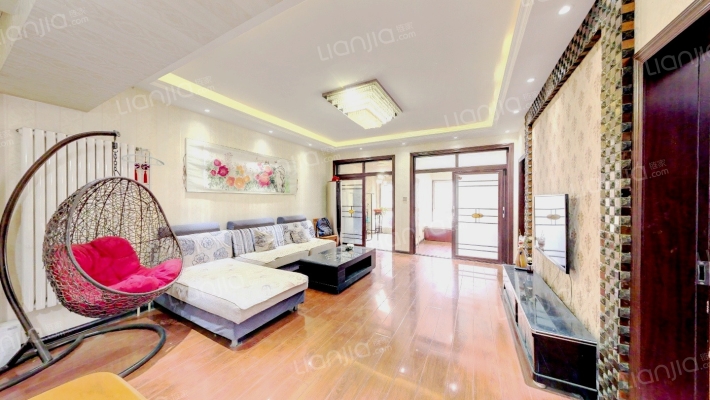 盛龙广场2号地二手房实景图