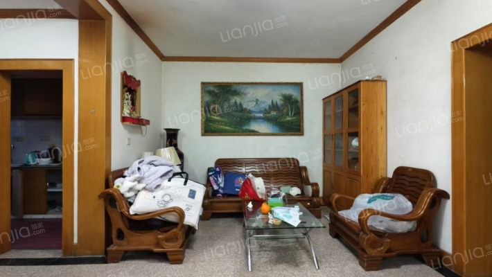 城管局宿舍二手房实景图