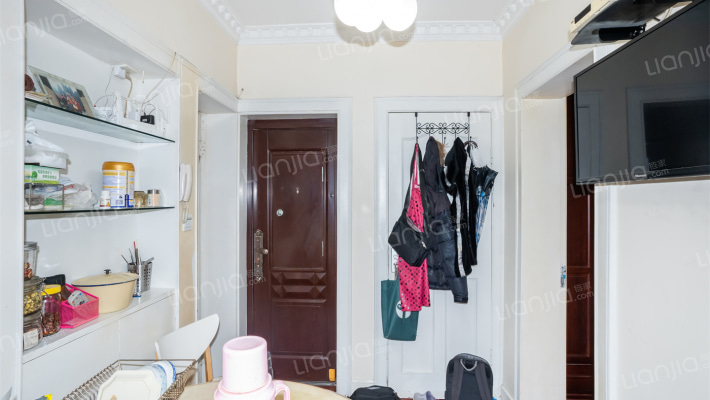 呼玛三村二手房实景图