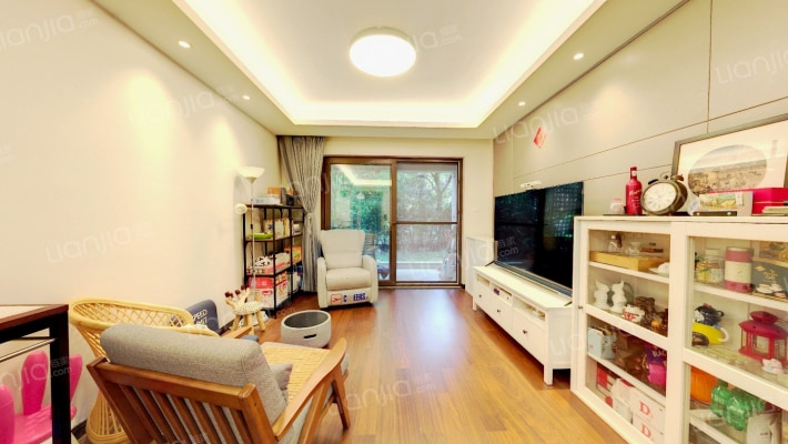 万科城臻园二手房实景图