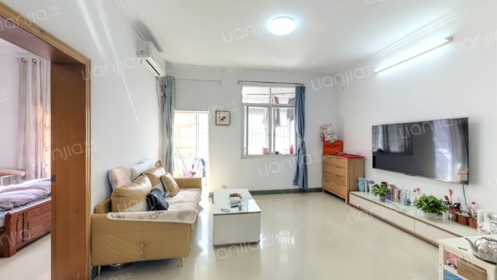 东方小区二手房实景图