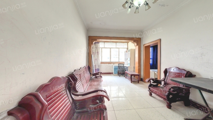 新天花园二手房实景图