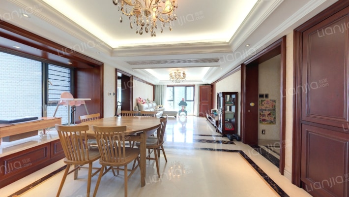 新白马公寓二手房实景图