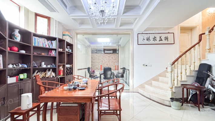 现代御墅二手房实景图