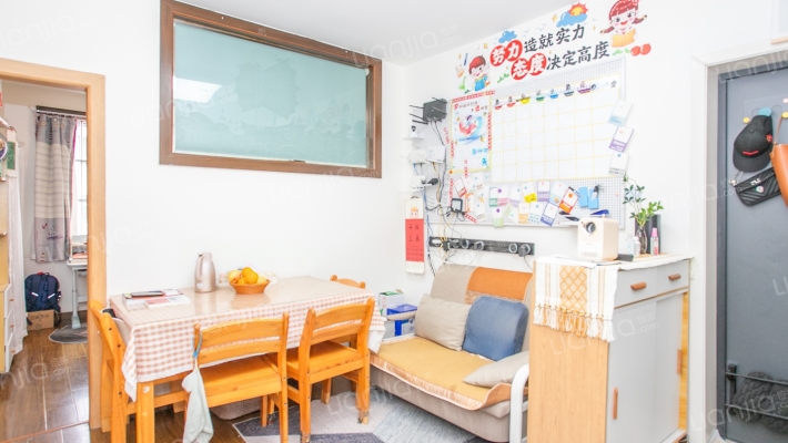 天星路242弄二手房实景图