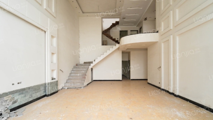 兴茂龙庭半岛别墅二手房实景图