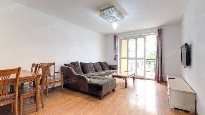 德盈佳园二手房实景图