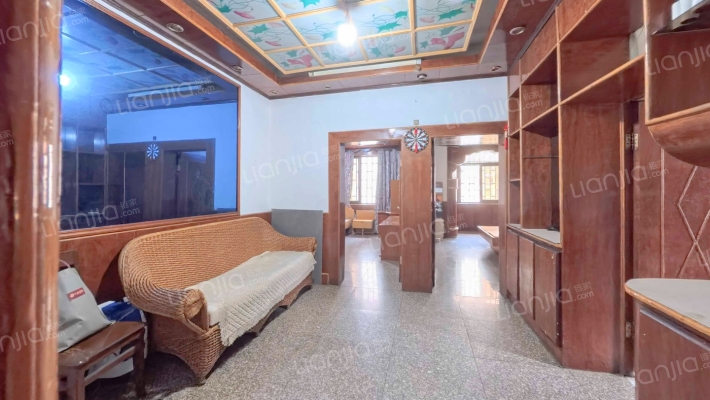 南坪东路1巷二手房实景图