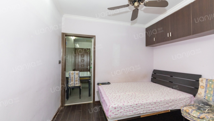 日晖六村二手房实景图