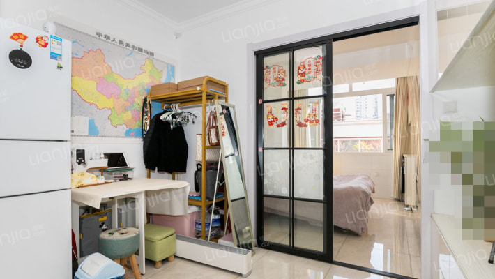 光新苑二手房实景图