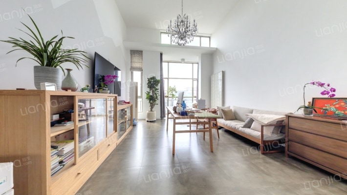 果岭小镇二手房实景图