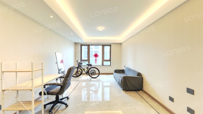 万科北宸之光二手房实景图