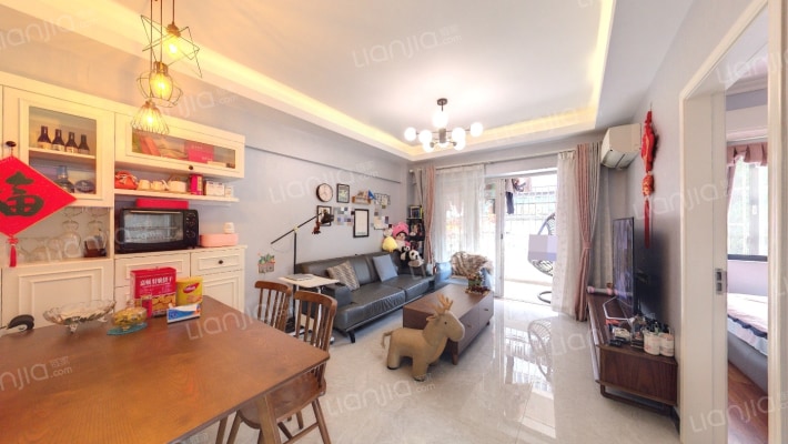 德盛苑二手房实景图