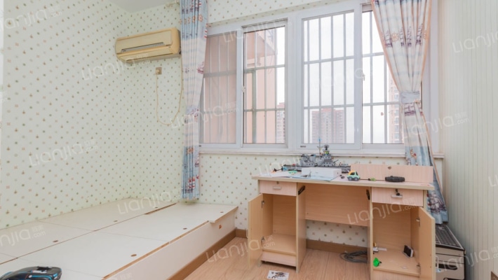 象山花园三区南区二手房实景图