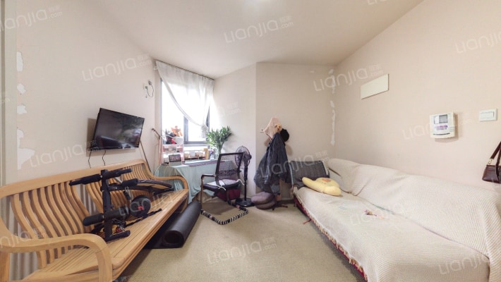 绿地启航社河东二手房实景图