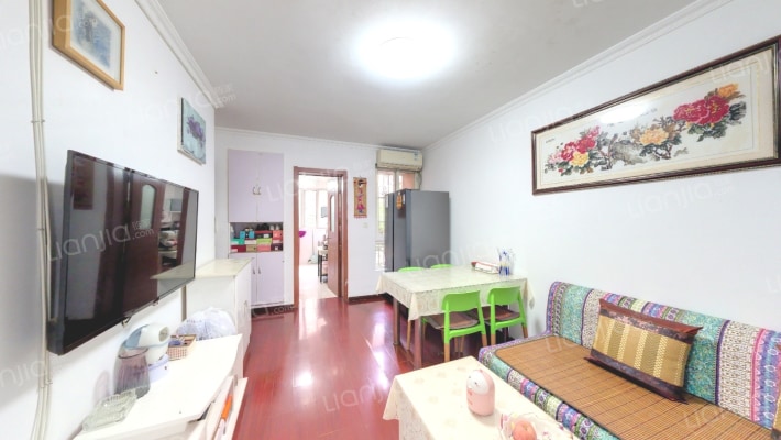 兴贤佳园二手房实景图