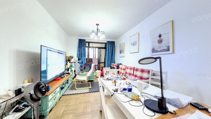 维多利广场二手房实景图