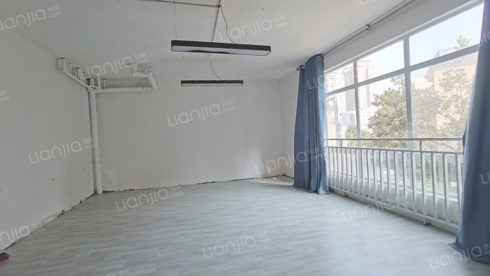 山水黔城半山别墅二手房实景图