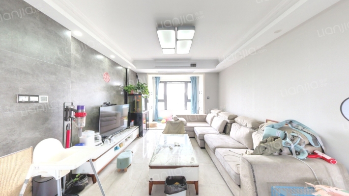 保利国际社区一期二手房实景图