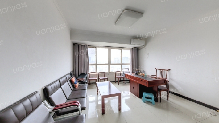 中铁大厦二手房实景图