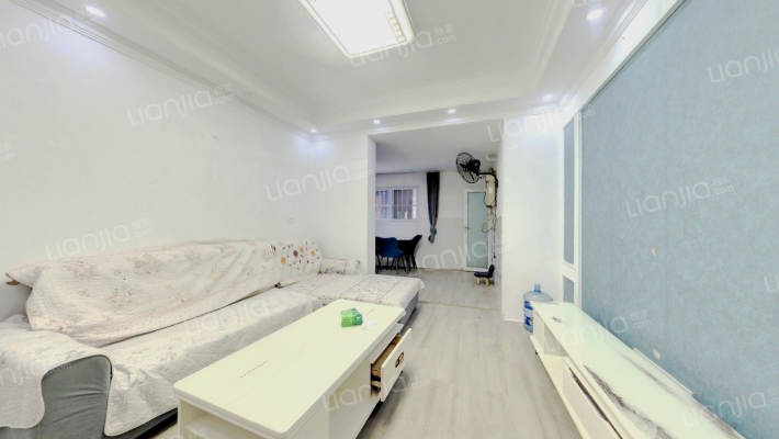 新生小区二手房实景图