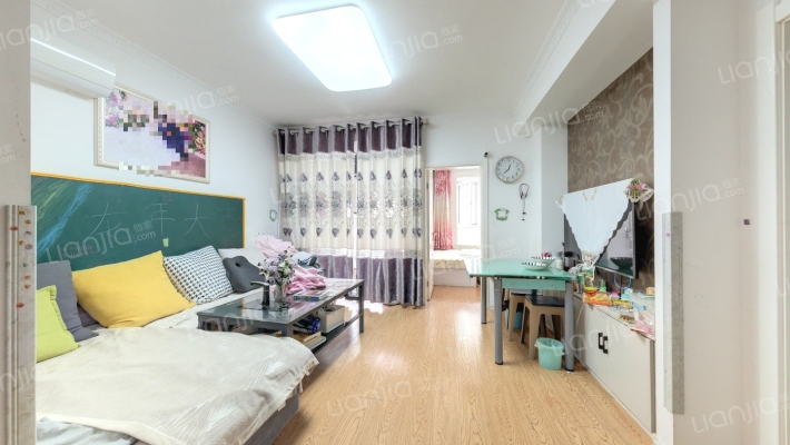 富饶世家二手房实景图