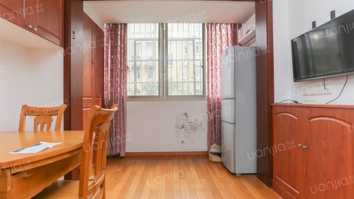 玉兰路71弄二手房实景图