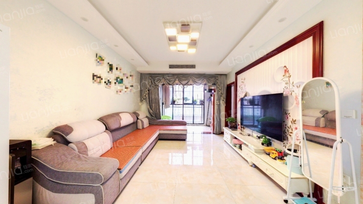 水岸花都兰馨苑二手房实景图