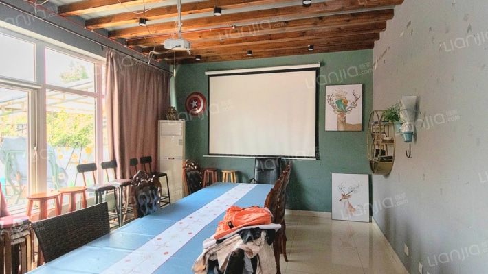 西苑别墅二手房实景图