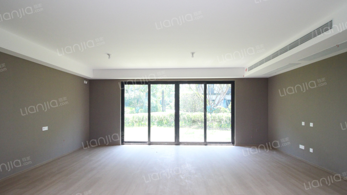 龙湖山与城二手房实景图