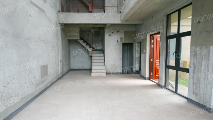 麓宸二期二手房实景图