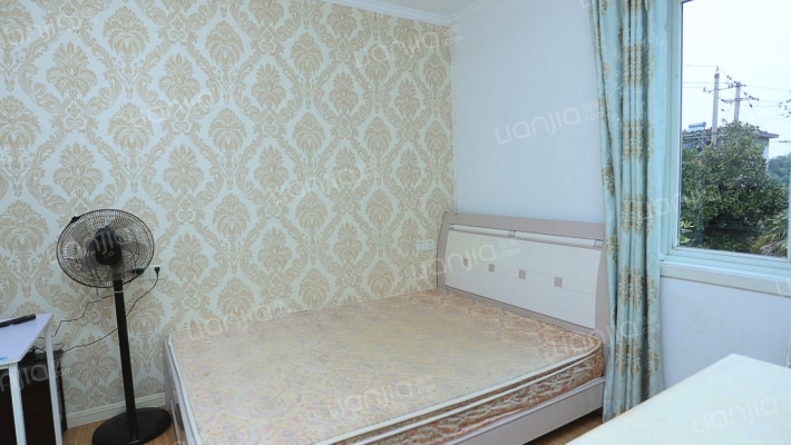 花山湾新村十区二手房实景图