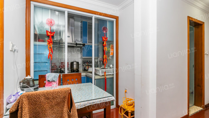 广中路368弄二手房实景图