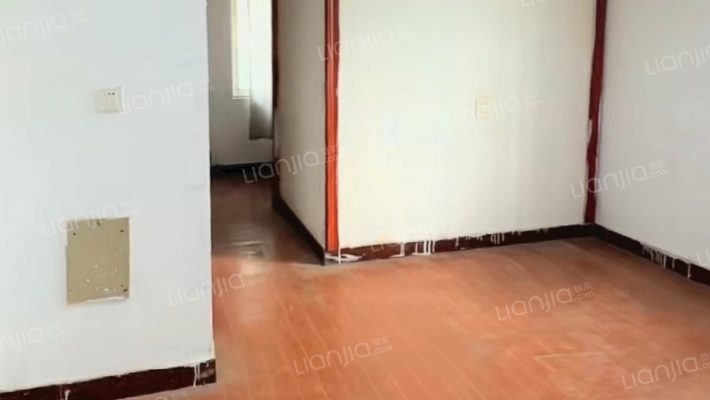 怡景苑二区二手房实景图