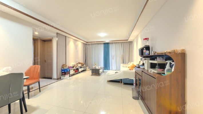 花样年家天下二手房实景图