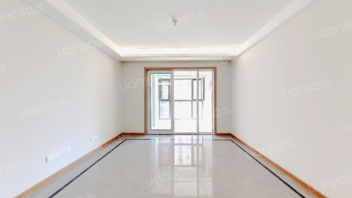 龙腾华府二手房实景图