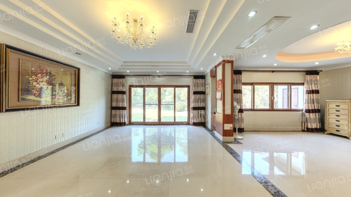 高尔夫山莊二手房实景图