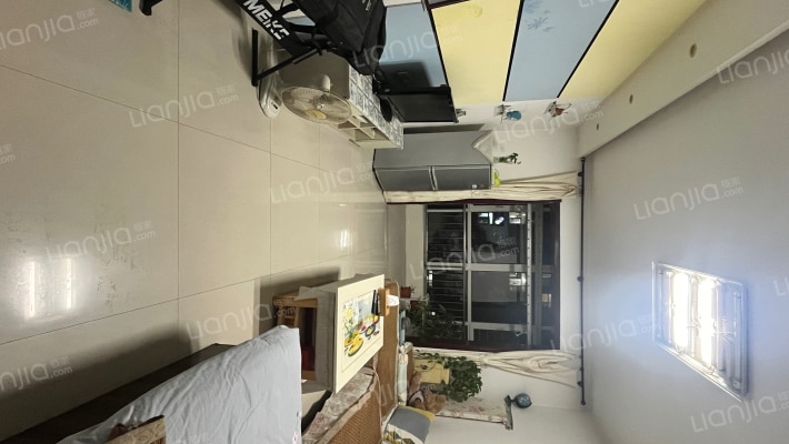 东方海景二手房实景图