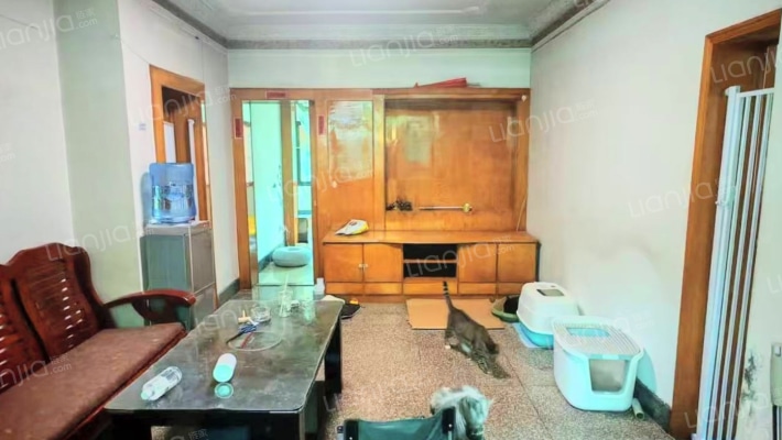 乌当区洪济路环卫宿舍二手房实景图