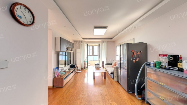 保利罗兰春天二手房实景图