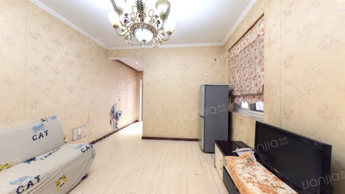 美立方小区二手房实景图