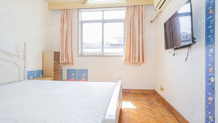 兰花新村二手房实景图