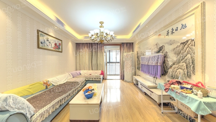 鼎鑫摩卡小镇二手房实景图