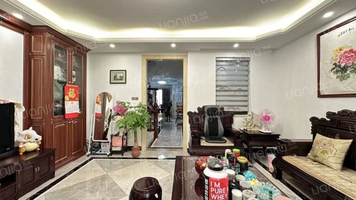 五矿哈施塔特三期一区二手房实景图