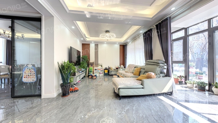 新世纪花园二手房实景图