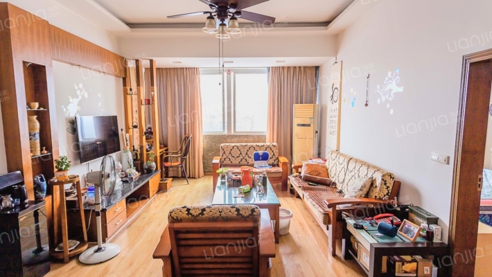 重百大楼二手房实景图