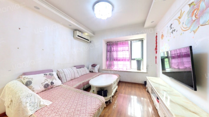 中铁骑士公馆二手房实景图