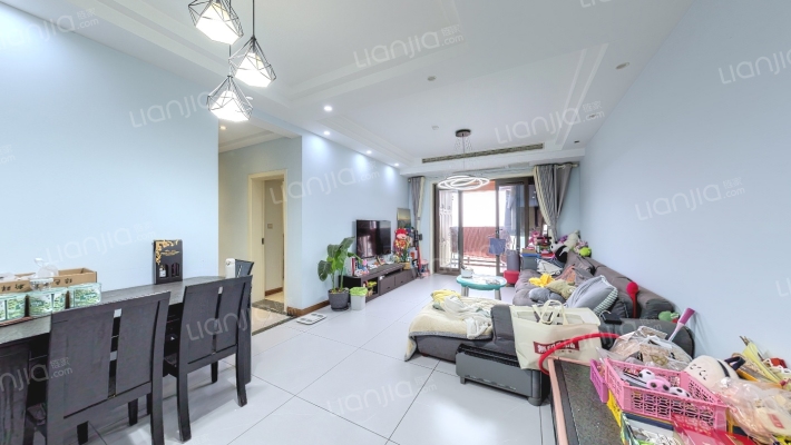 新江与城清晖岸二手房实景图