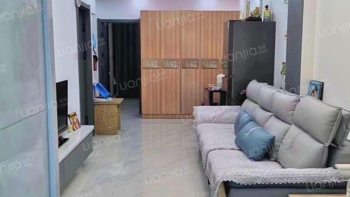 和平公寓二手房实景图