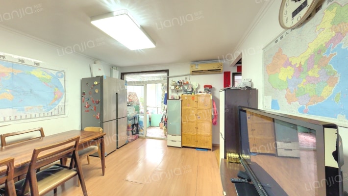 南弓匠营胡同二手房实景图